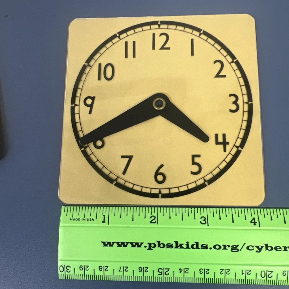 ETA 835AA Hand2Mind‎ White Clock Face Pupils 12 Set Learning Clocks